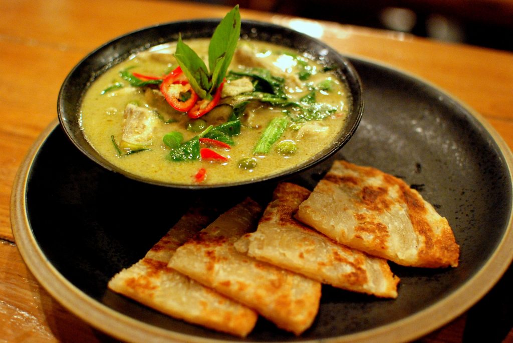 Green Chicken Curry with Coconut Milk